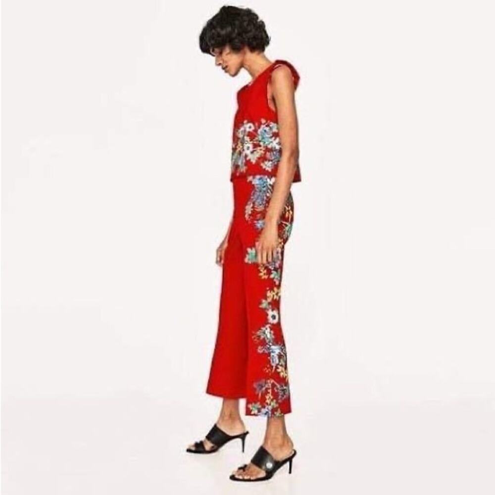 Zara Red Floral Hi arise Crop Pants Size XS Red - Picture 4 of 12